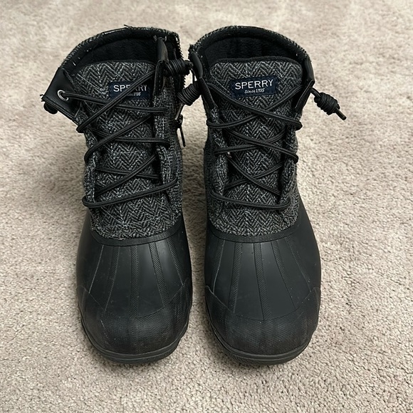 Like new Sperry duck boots in gray herringbone pattern - Picture 1 of 5